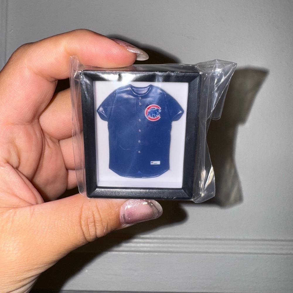 Gachapon Cubs Baseball team Jersey Figure